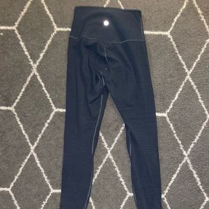 LULULEMON align graphite grey leggings (size 4, 28 inch inseam)